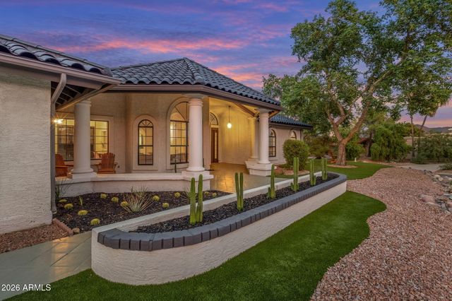 10208 N NICKLAUS Drive, Fountain Hills, AZ 85268
