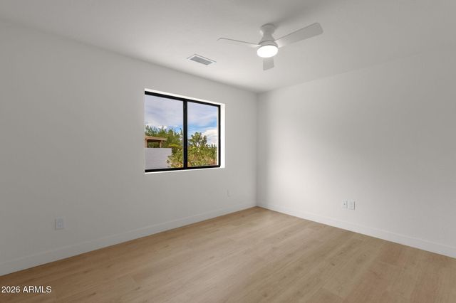 10208 N NICKLAUS Drive, Fountain Hills, AZ 85268