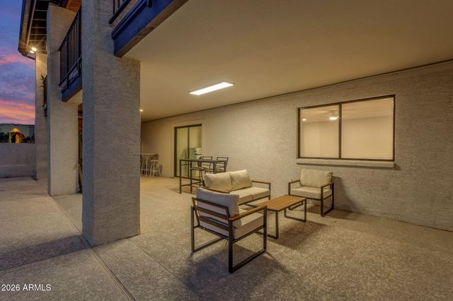 10208 N NICKLAUS Drive, Fountain Hills, AZ 85268