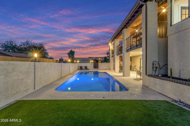 10208 N NICKLAUS Drive, Fountain Hills, AZ 85268