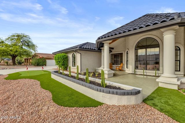10208 N NICKLAUS Drive, Fountain Hills, AZ 85268