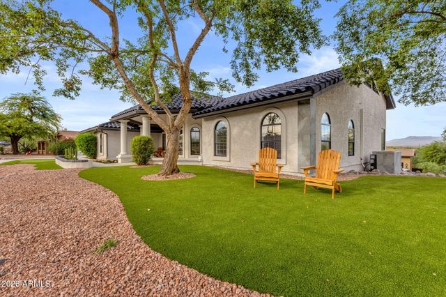 10208 N NICKLAUS Drive, Fountain Hills, AZ 85268