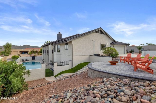 10208 N NICKLAUS Drive, Fountain Hills, AZ 85268