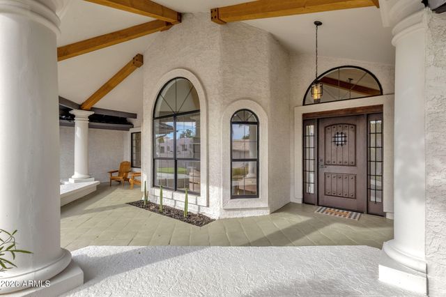 10208 N NICKLAUS Drive, Fountain Hills, AZ 85268