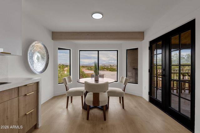 10208 N NICKLAUS Drive, Fountain Hills, AZ 85268