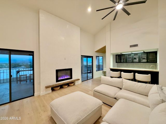 10208 N NICKLAUS Drive, Fountain Hills, AZ 85268
