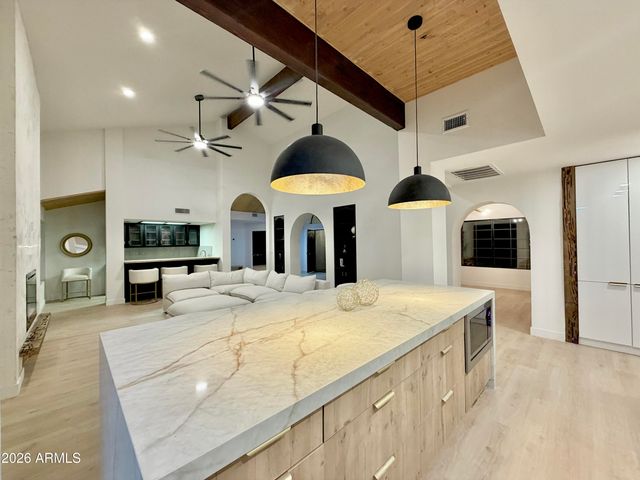 10208 N NICKLAUS Drive, Fountain Hills, AZ 85268