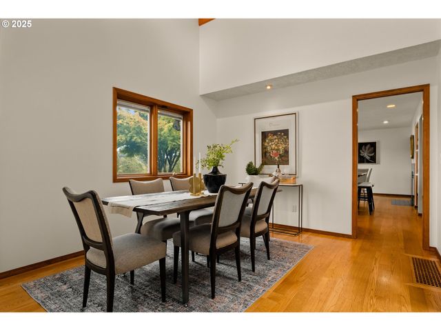 18910 Nw SAUVIE ISLAND Rd, Portland, OR 97231