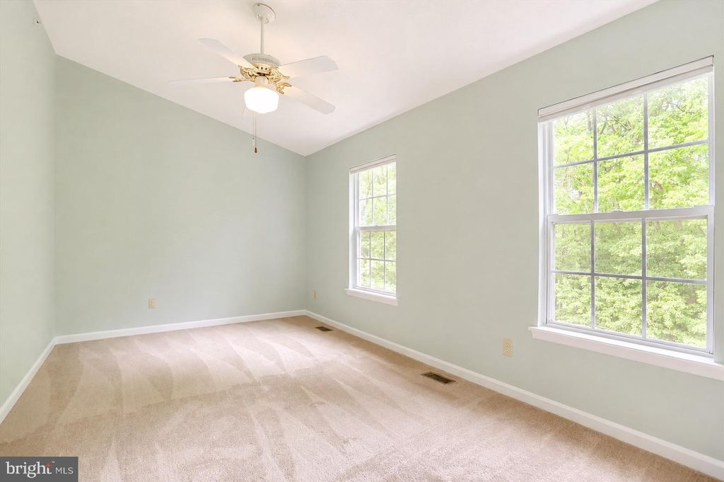 Image 21 of property listing at 506 HEMLER CT, Havre De Grace, MD 21078
