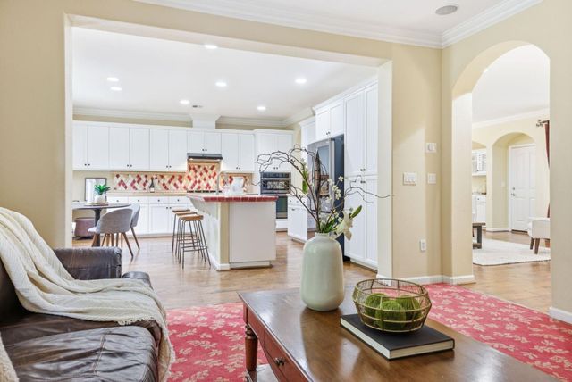 1392 Thornbury Lane, San Jose, CA 95138