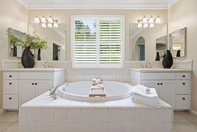 1392 Thornbury Lane, San Jose, CA 95138