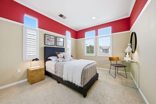 1392 Thornbury Lane, San Jose, CA 95138