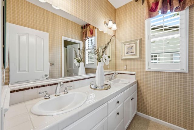 1392 Thornbury Lane, San Jose, CA 95138