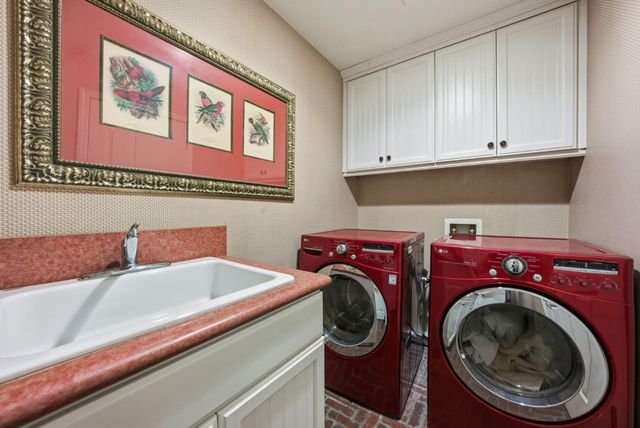 1392 Thornbury Lane, San Jose, CA 95138