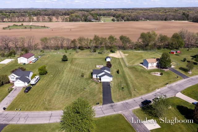 1216 Oxbow Drive, Middleville, MI 49333