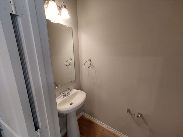 6438 Calhoun Road, Houston, TX 77021
