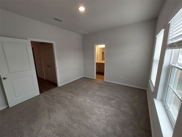 6438 Calhoun Road, Houston, TX 77021