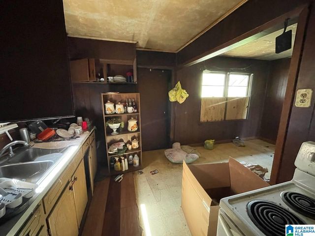 612 N LEDBETTER STREET, Anniston, AL 36201