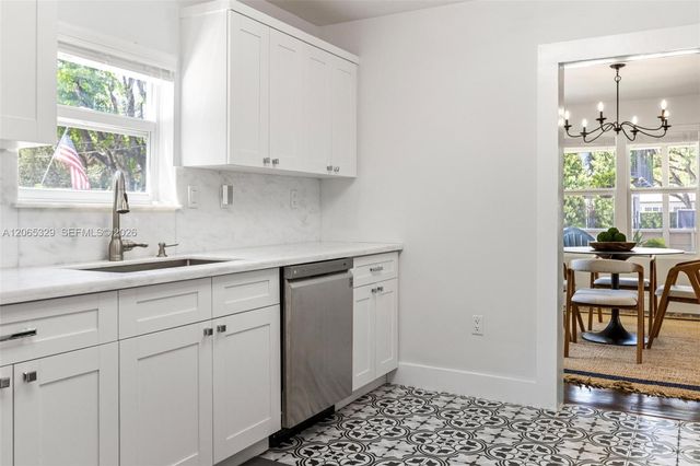 7121 SW 63rd Avenue, South Miami, FL 33143