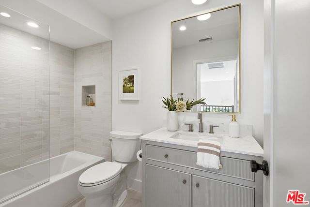 13080 Mindanao Way 95, Marina Del Rey, CA 90292