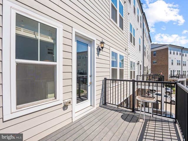 20801 LAMLASH TER, Ashburn, VA 20147
