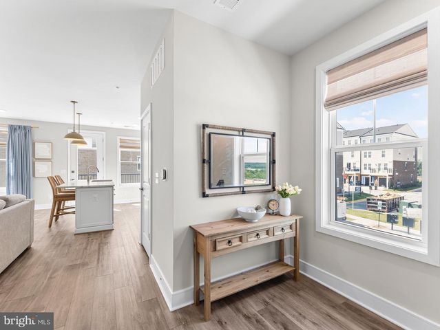 20801 LAMLASH TER, Ashburn, VA 20147