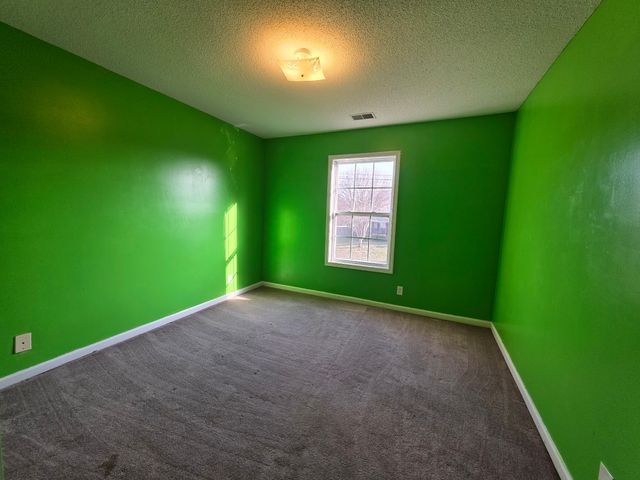 1306 Sunfield Dr, Clarksville, TN 37042