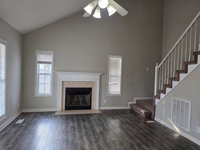 1306 Sunfield Dr, Clarksville, TN 37042