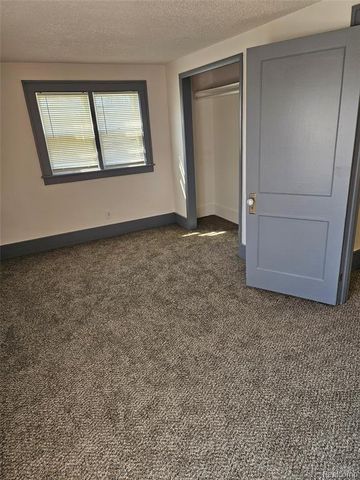621 W Atherton Road, Flint, MI 48507