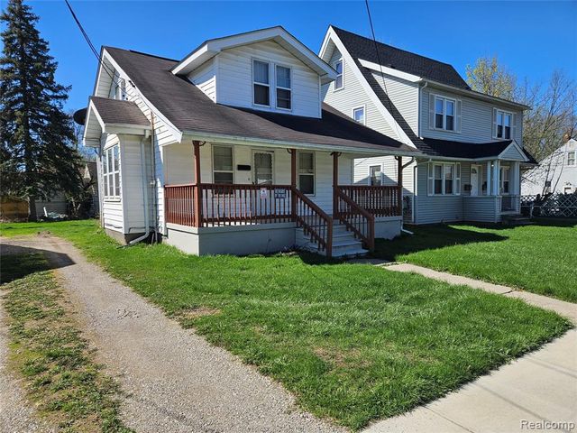 621 W Atherton Road, Flint, MI 48507