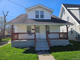 621 W Atherton Road, Flint, MI 48507