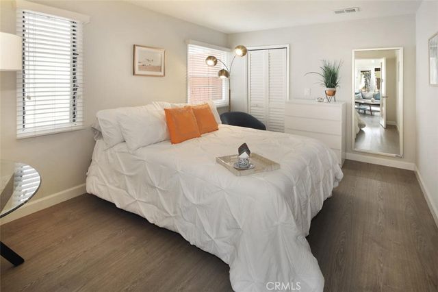 321 Iris Avenue, Corona Del Mar, CA 92625