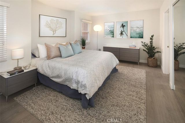 321 Iris Avenue, Corona Del Mar, CA 92625