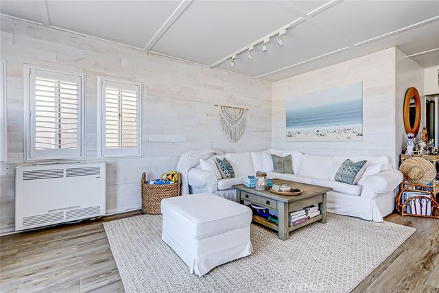 1614 The Strand, Hermosa Beach, CA 90254