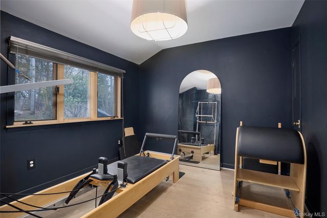 90 Cedar Avenue, Poughkeepsie, NY 12603