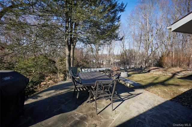 90 Cedar Avenue, Poughkeepsie, NY 12603