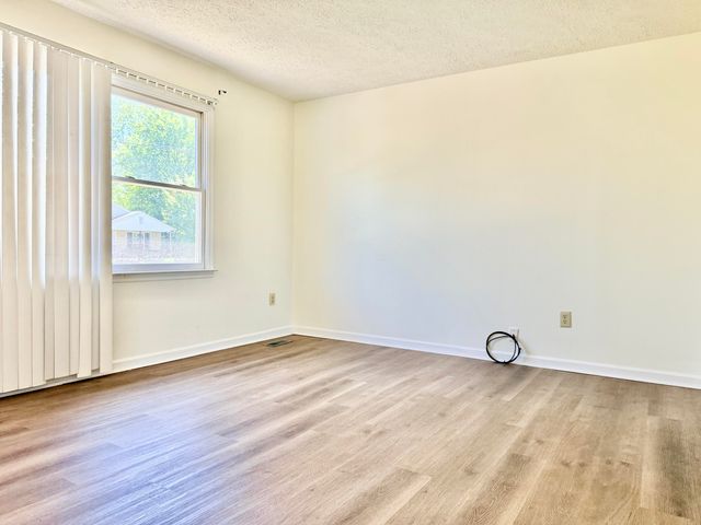 2602 Radford RD, Roanoke, VA 24012