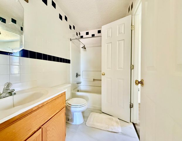 2602 Radford RD, Roanoke, VA 24012