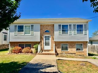 2602 Radford RD, Roanoke, VA 24012