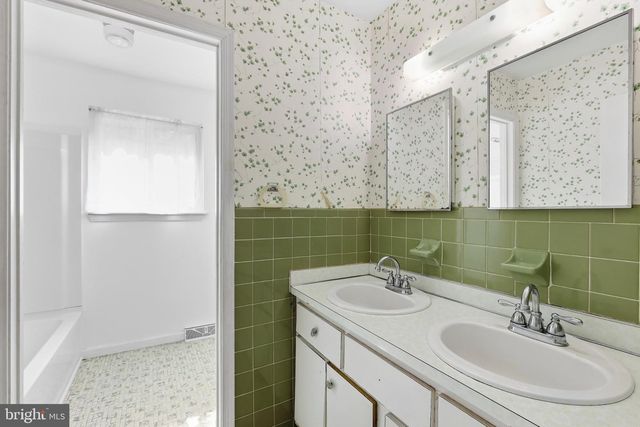 20 MERION CT, Dover, DE 19904