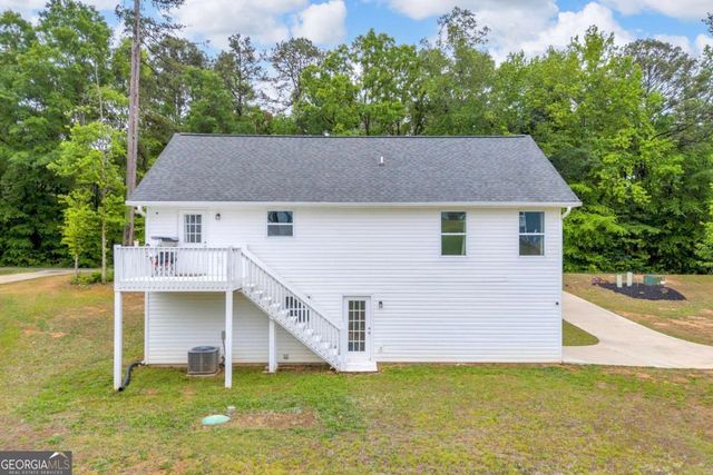 1795 Skyline Drive, Toccoa, GA 30577