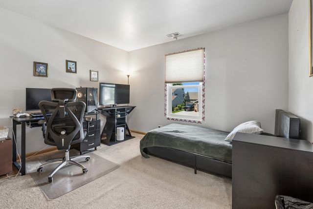 3661 Chadwick Lane, Lake In The Hills, IL 60156