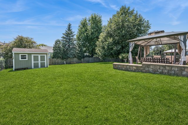 3661 Chadwick Lane, Lake In The Hills, IL 60156