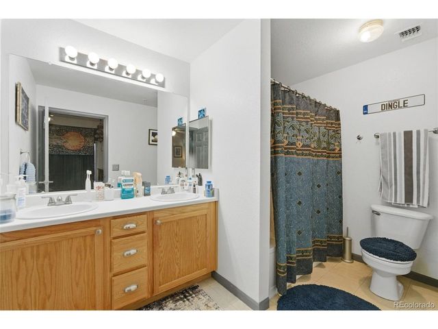 7440 S Blackhawk St 16-102, Englewood, CO 80112