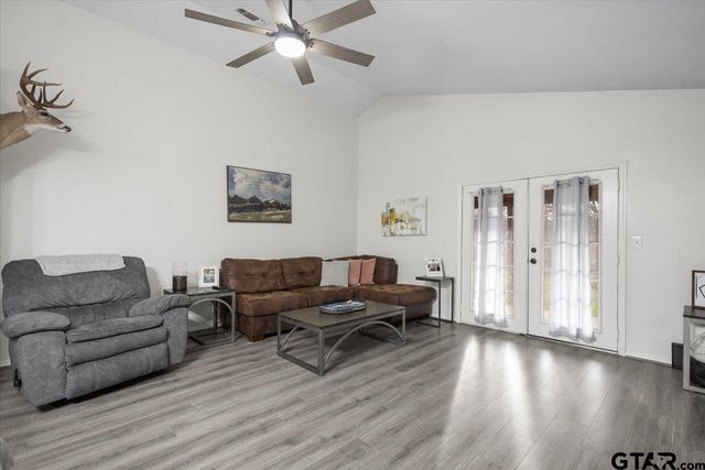 12501 Darrin Blvd, Lindale, TX 75771