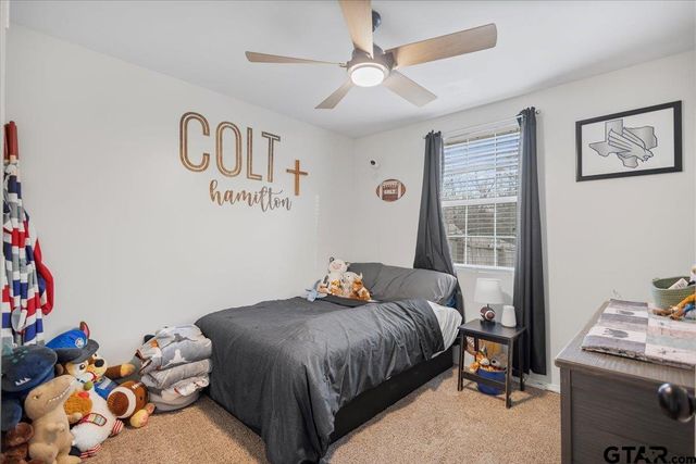 12501 Darrin Blvd, Lindale, TX 75771