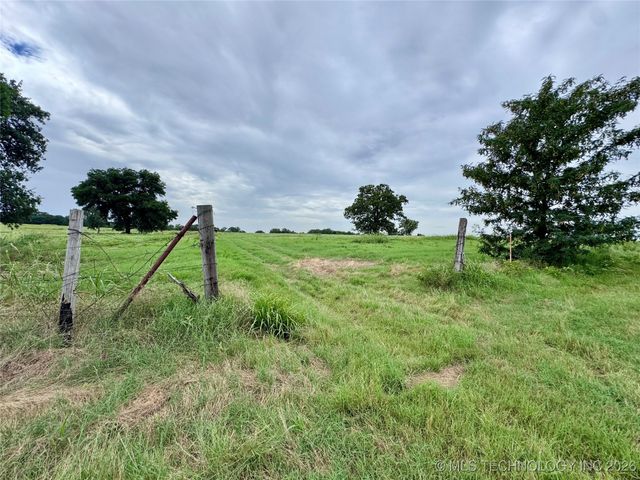 3695 No Man Road, Healdton, OK 73438