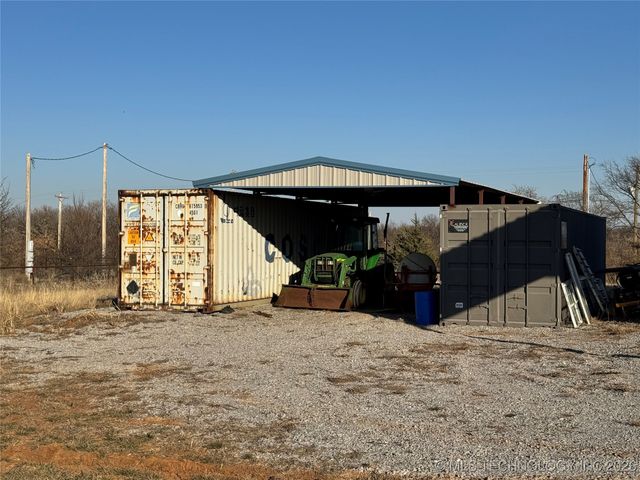 3695 No Man Road, Healdton, OK 73438