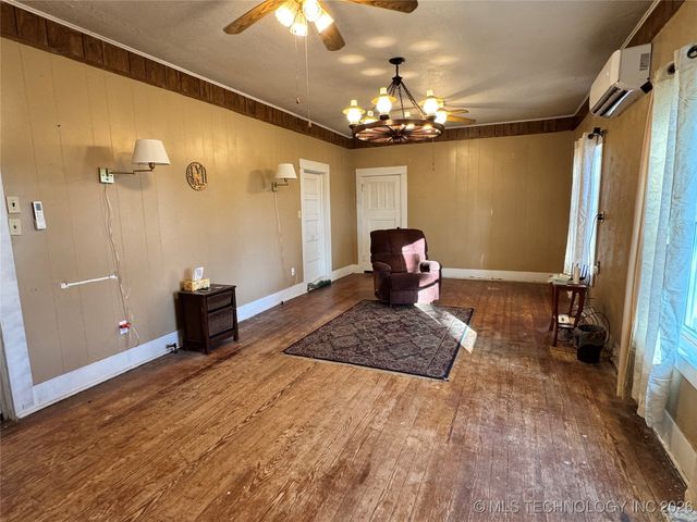 3695 No Man Road, Healdton, OK 73438