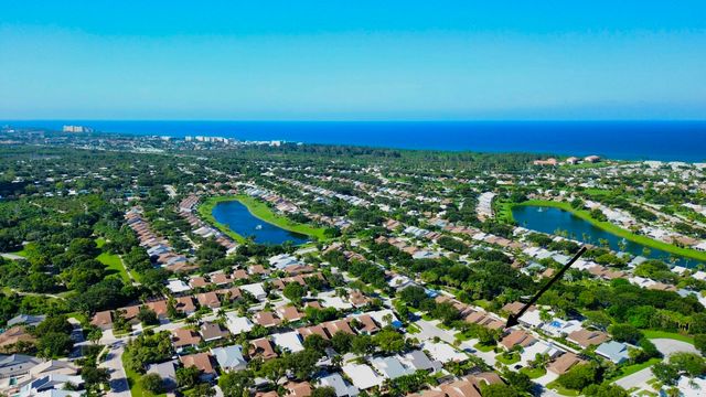 125 Harbourside Circle, Jupiter, FL 33477